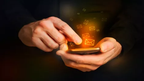 Smartphone msg app to lose operators $54bn by 2016