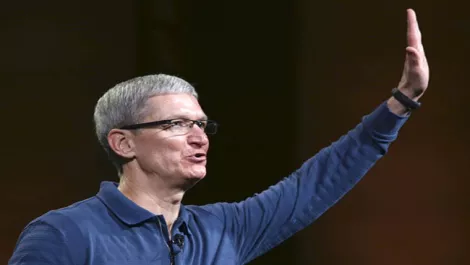 Techone3 tim cook on iwatch