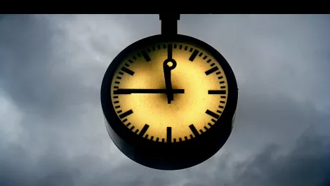 Dooms day clock